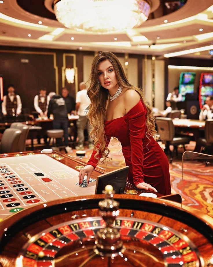 Filipino players enjoying sports and casino entertainment on the yeslaro platform across the Philippines